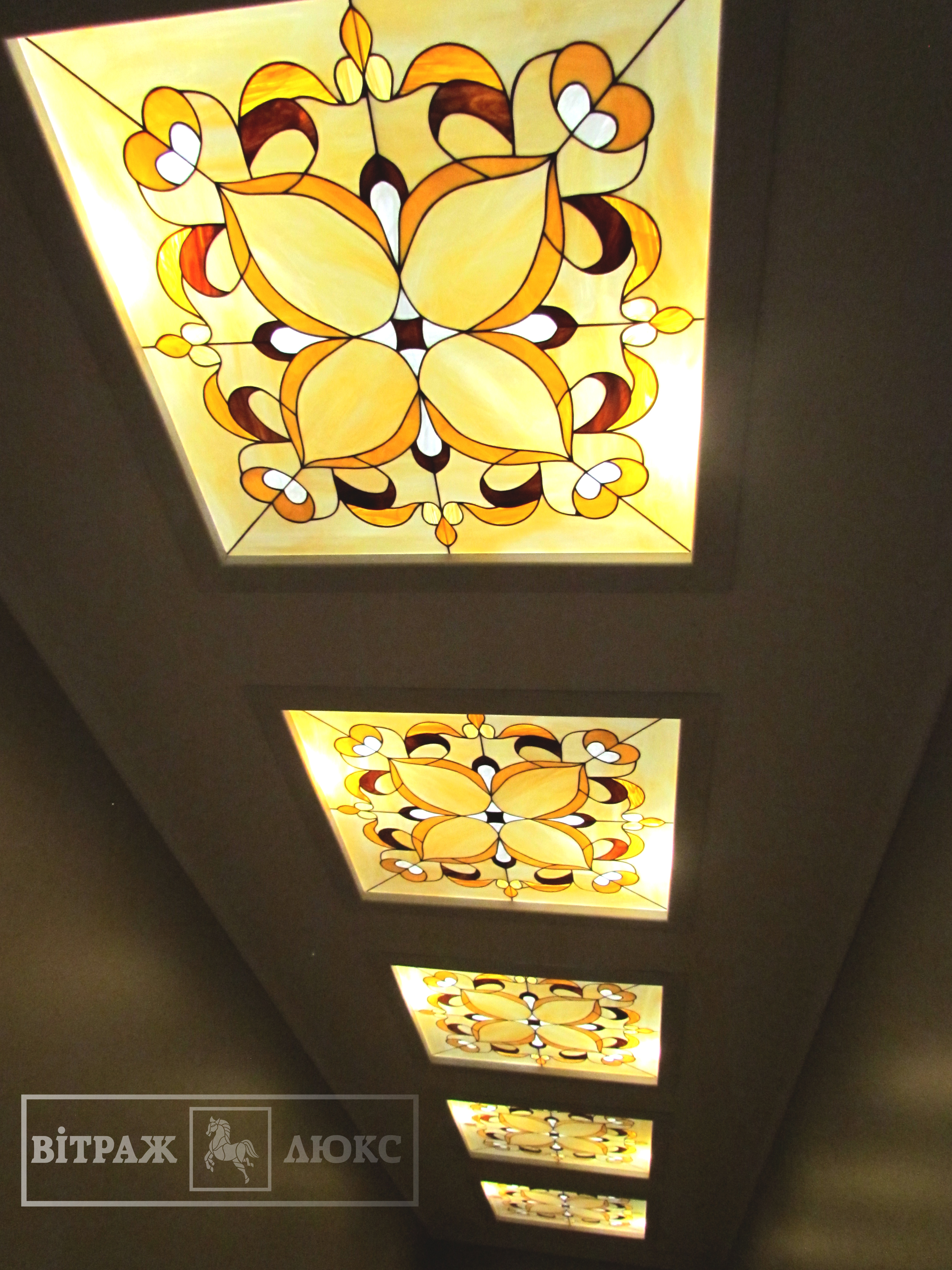 Витраж для потолка №12