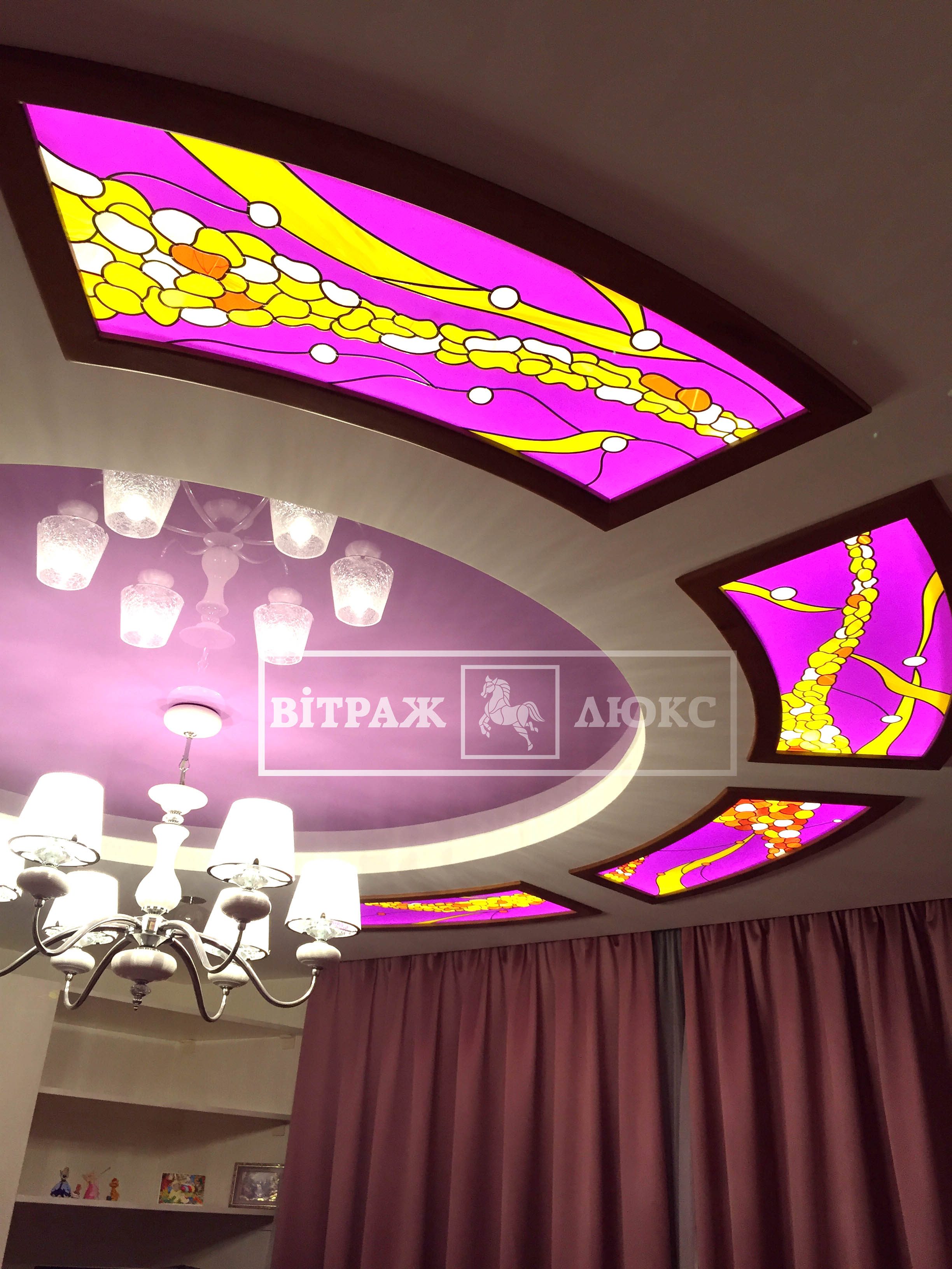 Витраж для потолка №16