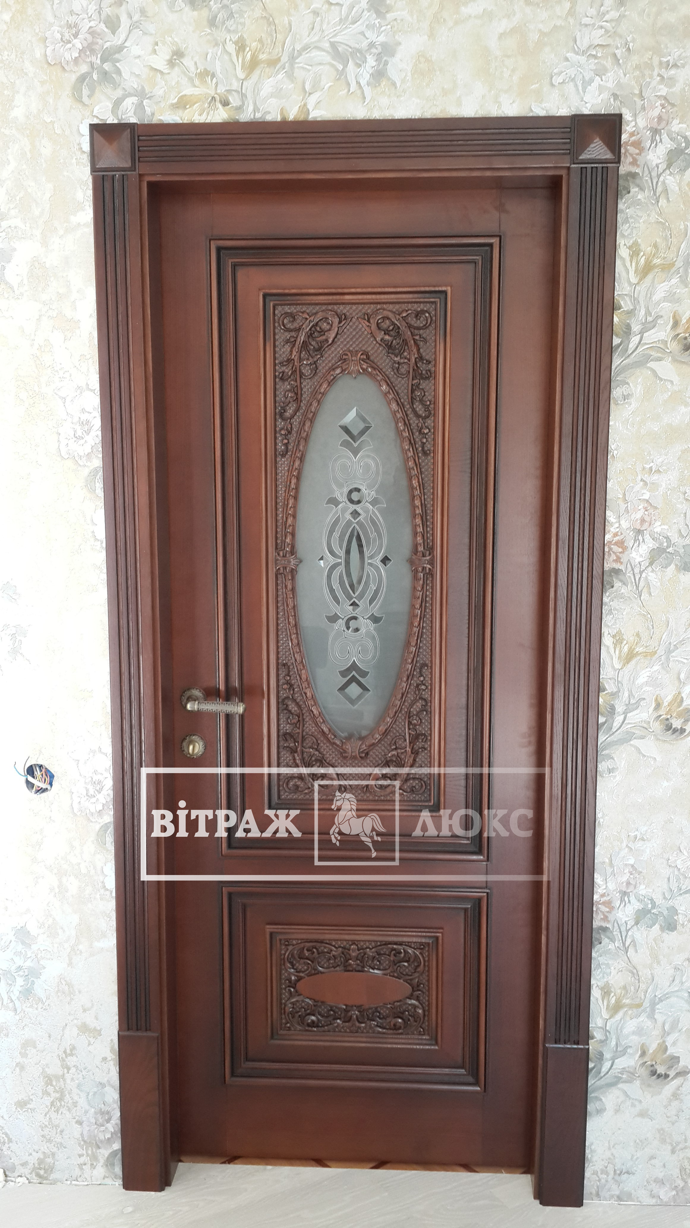 Витраж в двери №23
